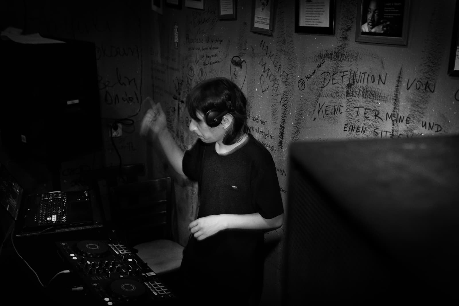 Live at Zum Genossen (B&W)